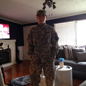 Meet your Posher, Logan